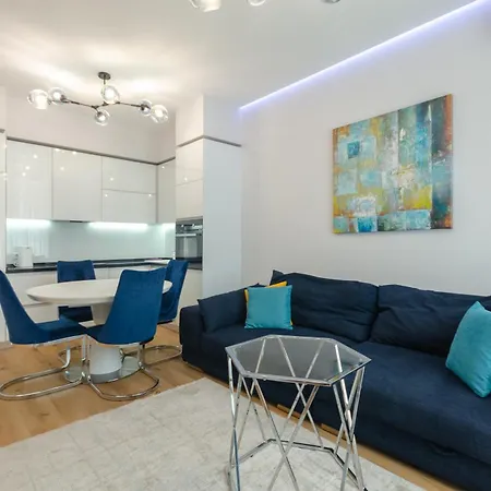 Apartment Petrovdom 10-77 In Rc Tetris Hall, Dilova 1-2 *